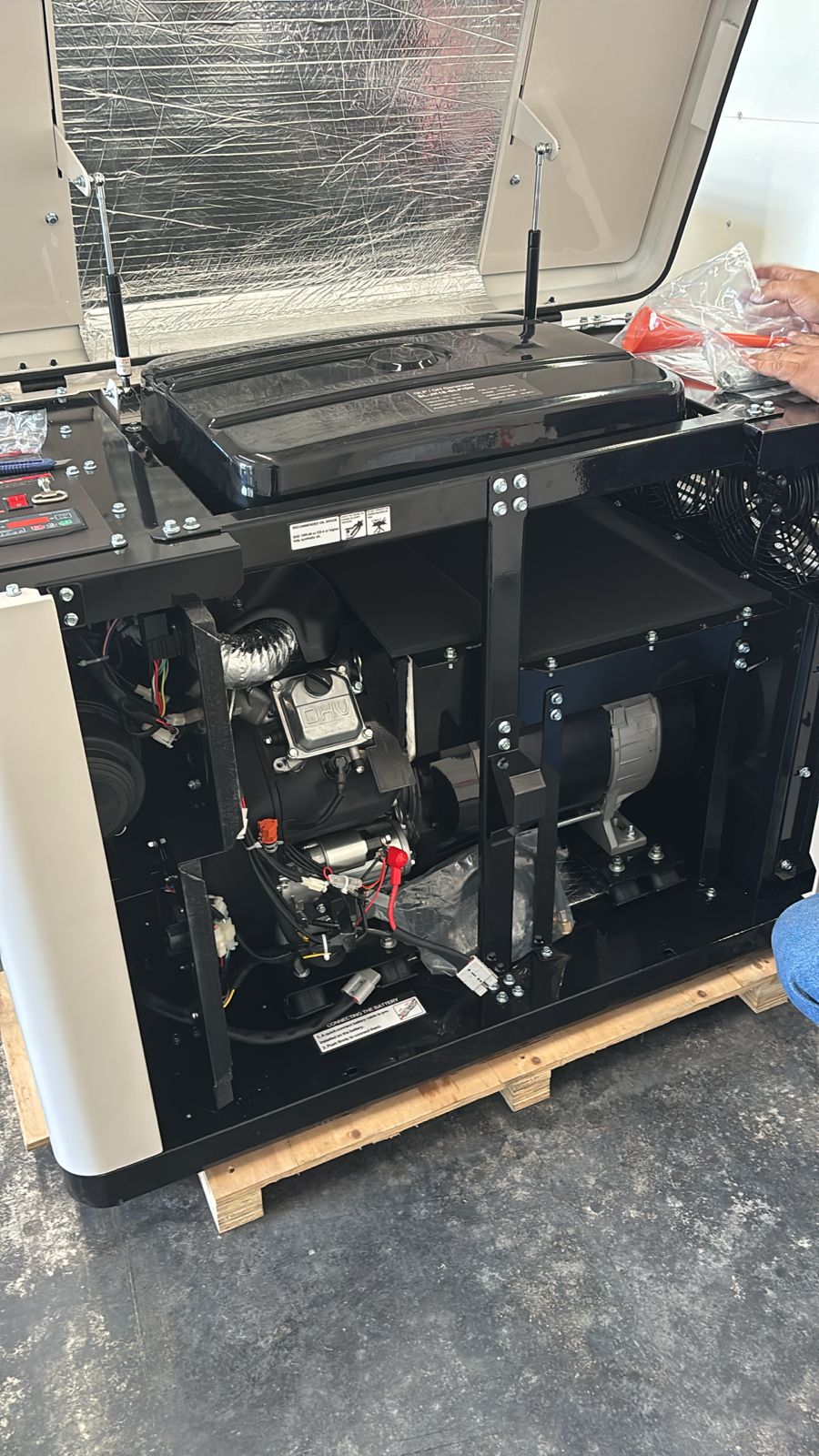 20 KW / 25 KVA Gas LP y Natural 220 V