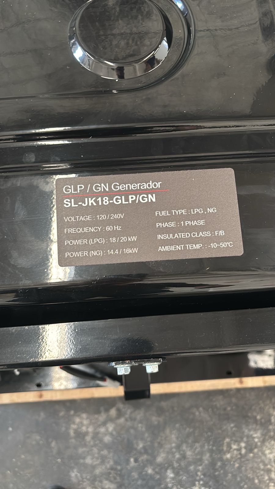 20 KW / 25 KVA Gas LP y Natural 220 V